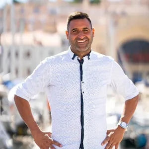 Photo de l'agent en charge du bien