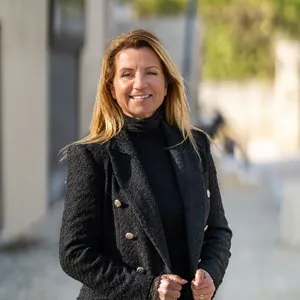 Photo de l'agent en charge du bien