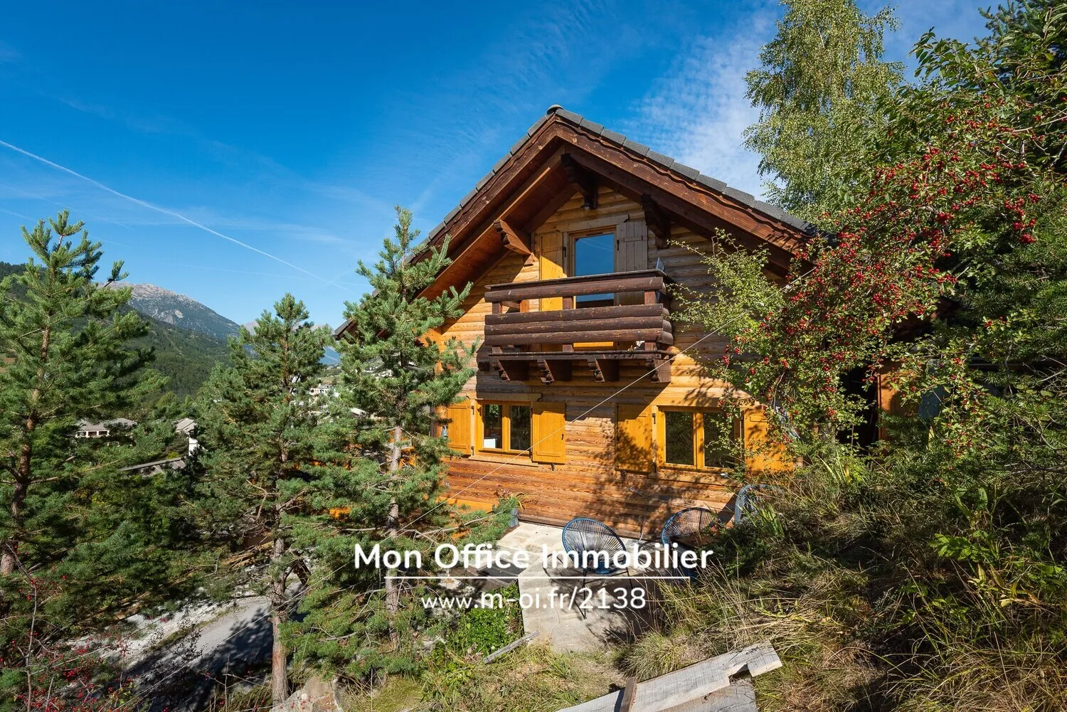 Photo 2 - Chalet 3 pièces + T1 à Briançon avec garage