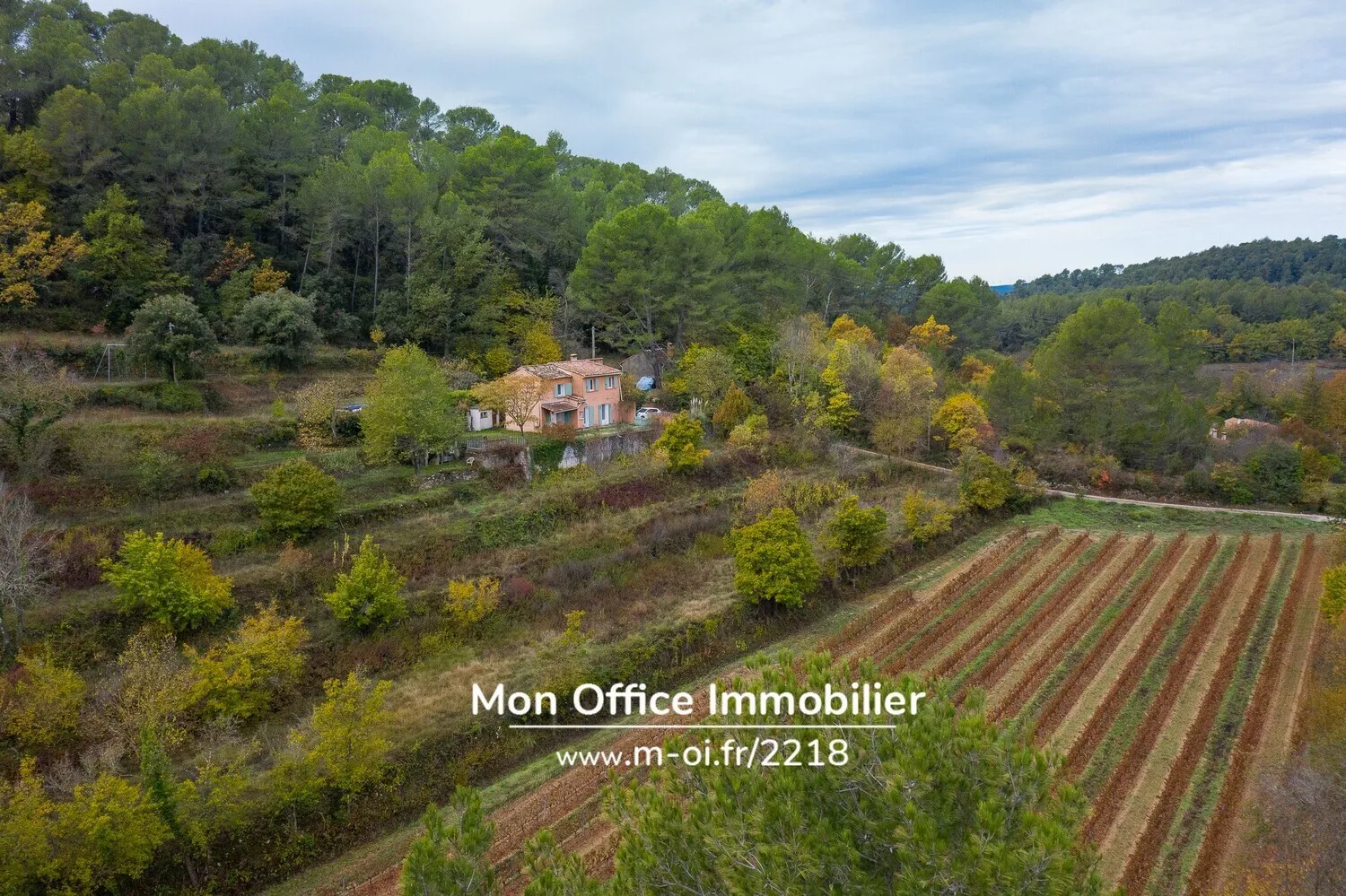 Photo 3 - Maison type 5 sur 2 niveaux sur Ponteves parcelle 6 600M2