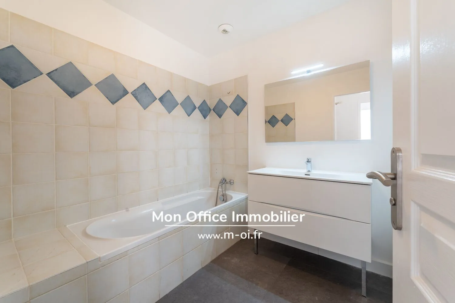 Photo 5 - Appartement 3 pièces à Pertuis (84120)