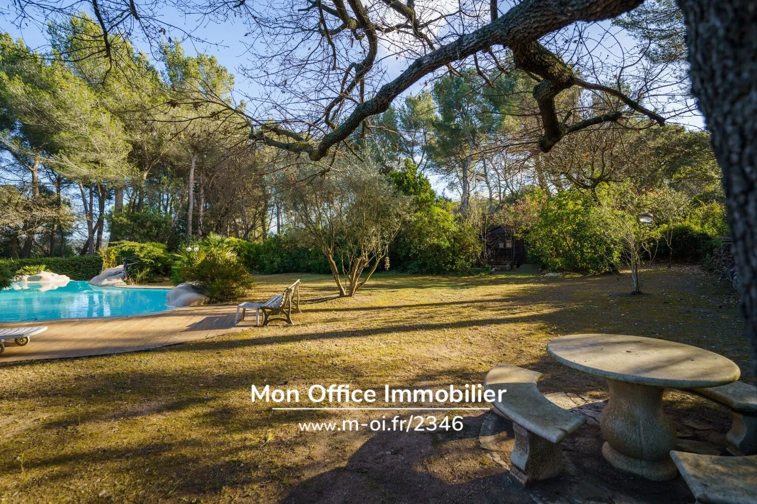 Photo 5 - VENDUE - Maison 7 pièces à Bouc-Bel-Air (13320) - Piscine - 203m2 sur 2100m2 - au calme - proximité des commerces