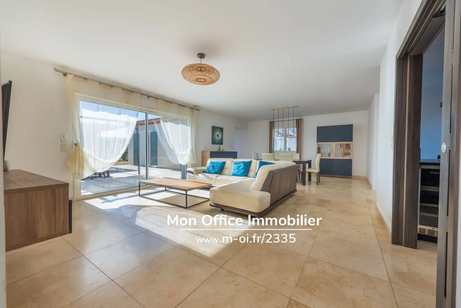 Photo 3 - Villa VENDUE à Rians(83560): 5 chambres dont une suite parentale- bureau- piscine 8x4- vaste garage/atelier