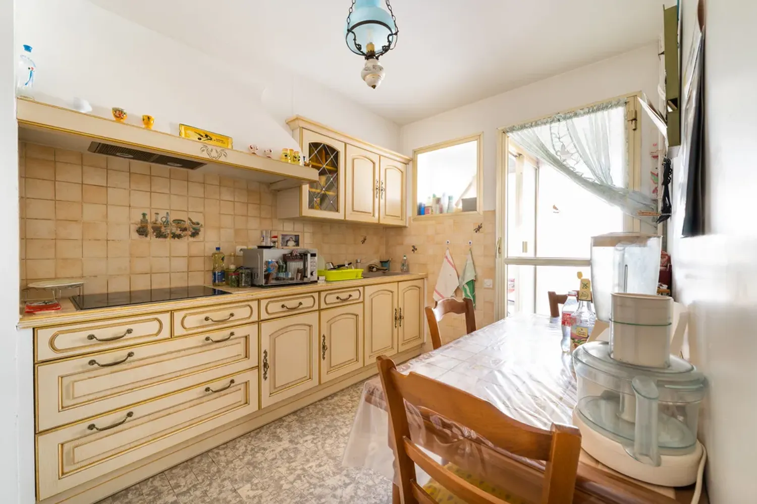 Photo 3 - Appartement 4 pièces à Marseille 4e Arrondissement (13004)