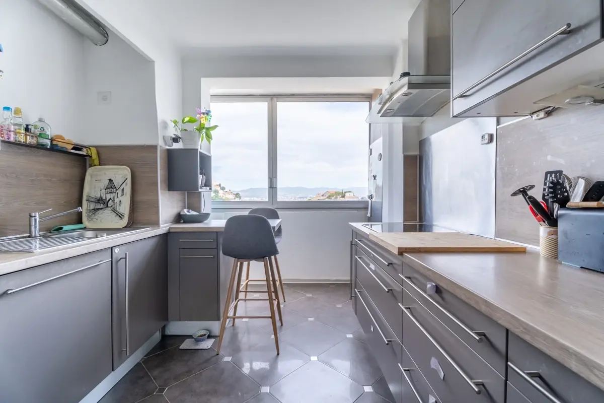 Photo 5 - Appartement T3 avec ascenseur et balcon au Roucas Blanc