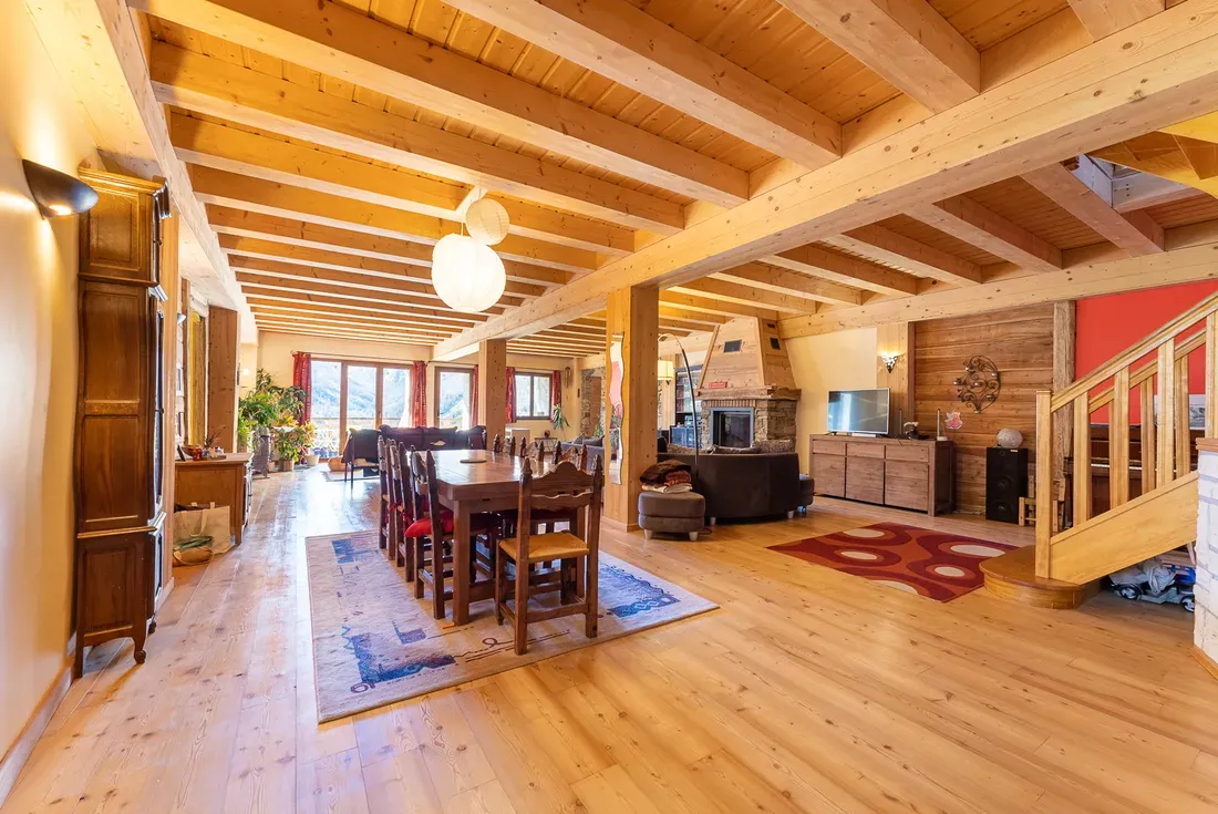 Photo 5 - Ancienne Ferme rénovée -284m² sur 2138m²- avec vue sur les Orres 
