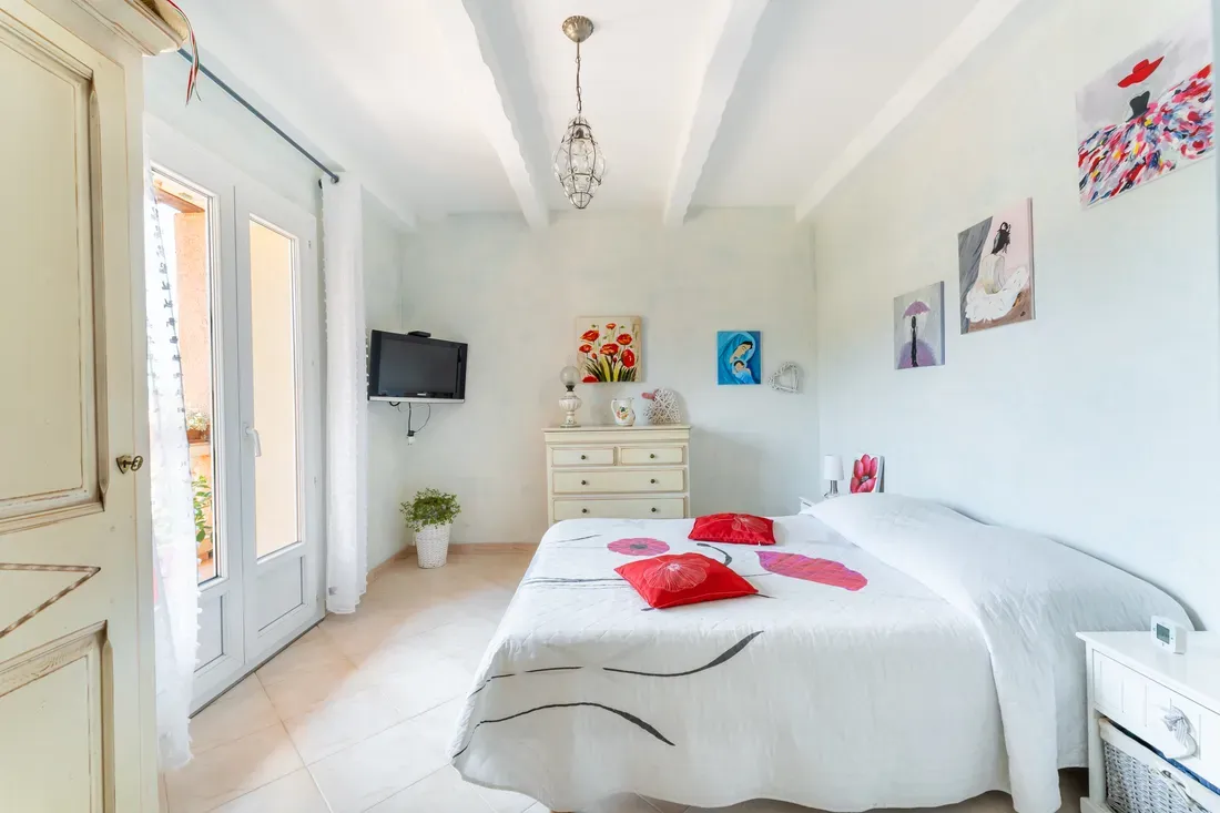 Photo 5 - Maison 4 pièces à Les Pennes-Mirabeau (13170) avec piscine et garage