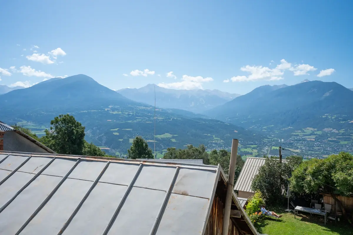 Photo 2 - Maison 5 pièces 115m² - Jardin - Embrun (05200)