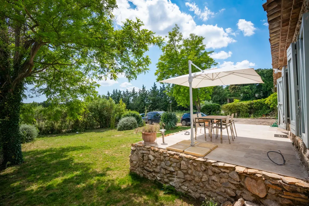 Photo 3 - Maison 4 pièces - Calme absolu et vue dégagée - aux pieds de la Sainte Victoire 