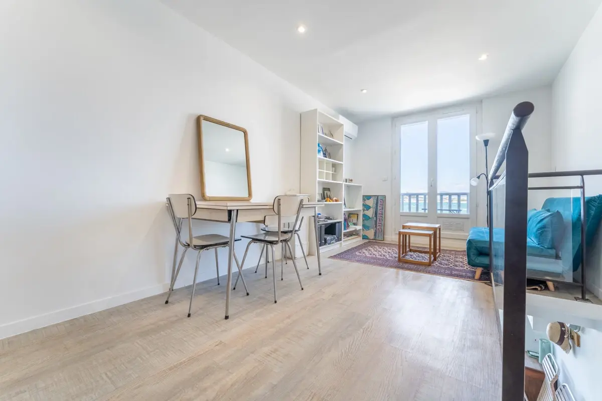 Photo 4 - Cabanon 2 pièces avec balcon sur la plage de la Pointe Rouge