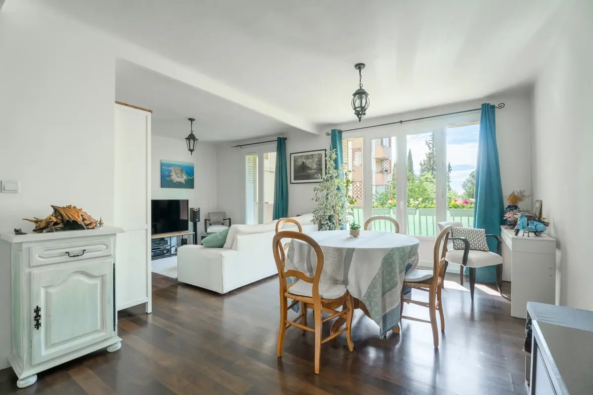 Photo 2 - Appartement T4 lumineux  Avec Balcon et Loggia