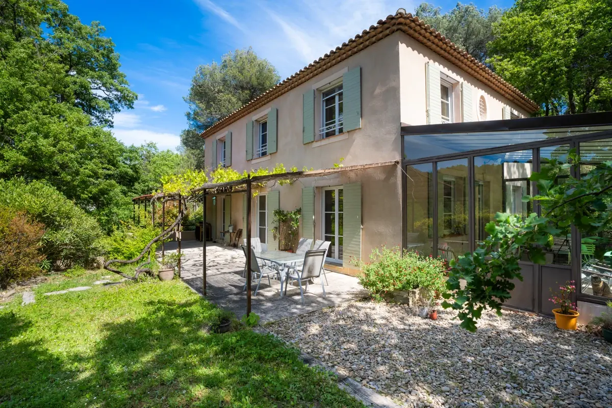 Photo 2 - Maison 6 pièces avec vue dégagée sur une parcelle de 1 739m2