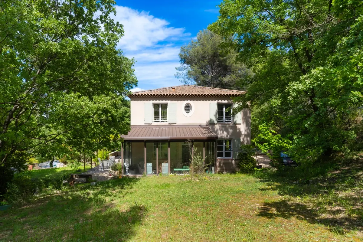 Photo 5 - Maison 6 pièces avec vue dégagée sur une parcelle de 1 739m2