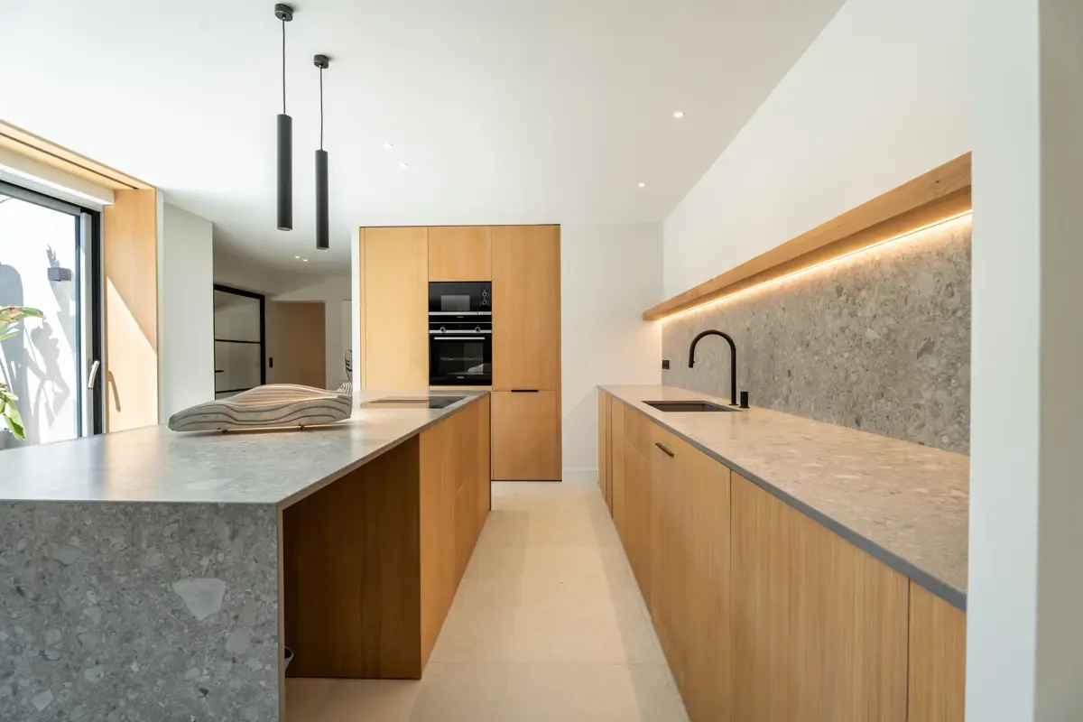 Photo 4 - Villa d’architecte - 10 pièces - 375m2 - Calme - Piscine - Garage - Annexe