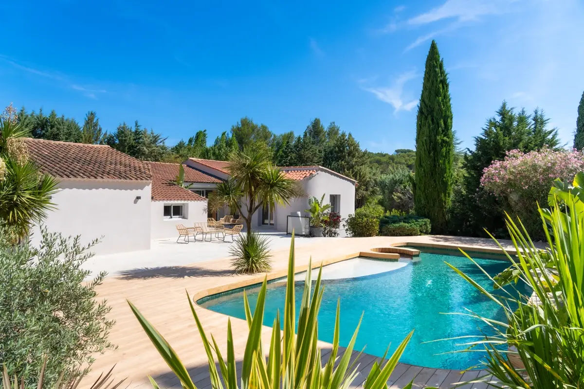 Photo 2 - Villa d’architecte - 10 pièces - 375m2 - Calme - Piscine - Garage - Annexe