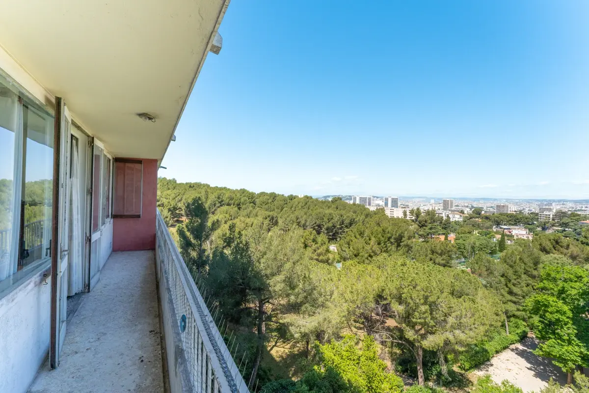 Photo 2 - Appartement 2 pièces avec balcon à la Rouvière