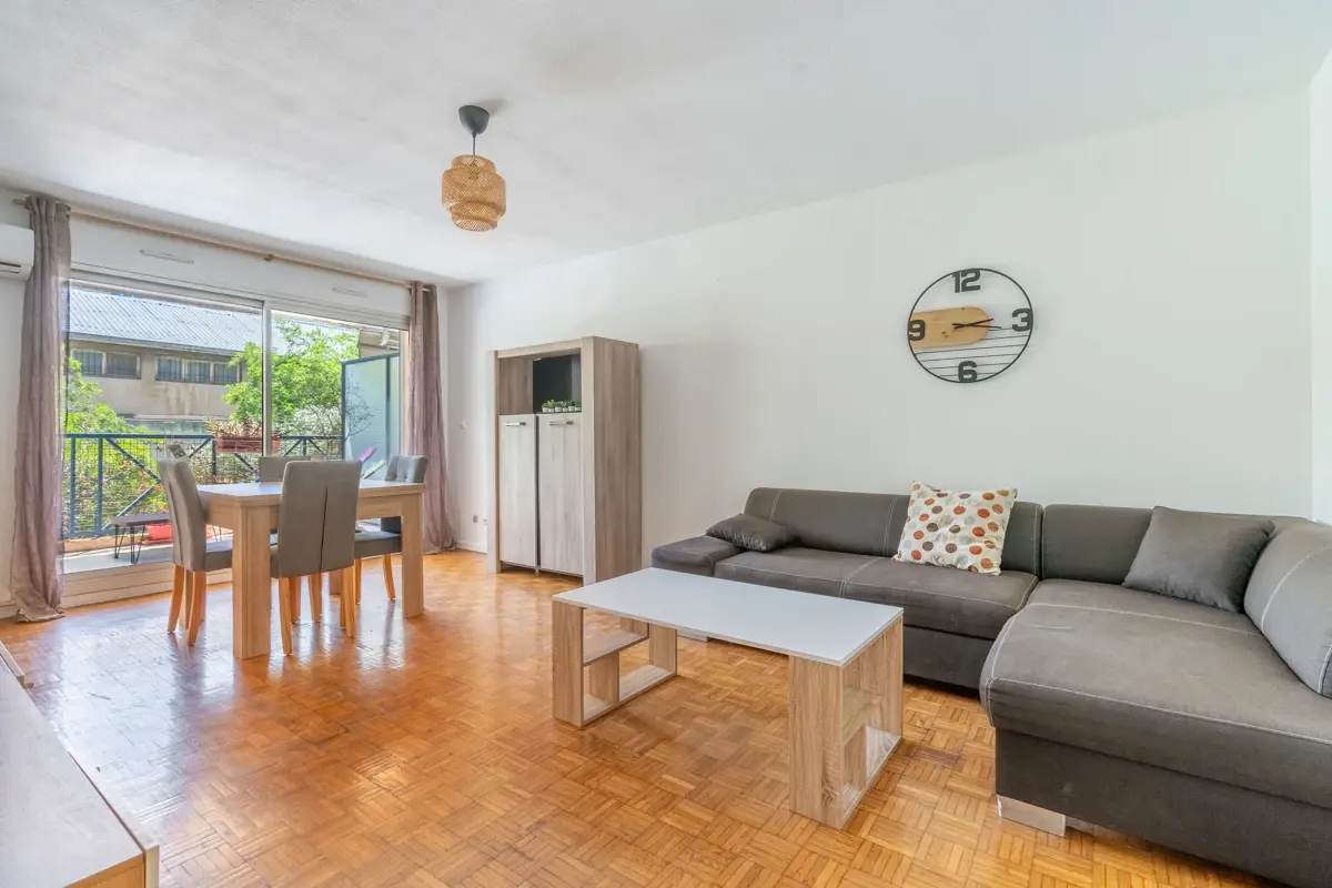 Photo 2 - En exclusivité appartement T3 avec terrasse exposée Sud