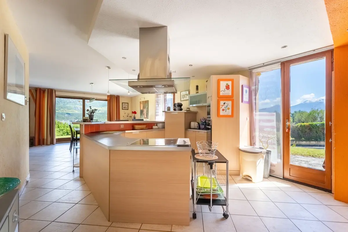 Photo 2 - Maison Savines le Lac -Terrain 1950m² -Piscine 