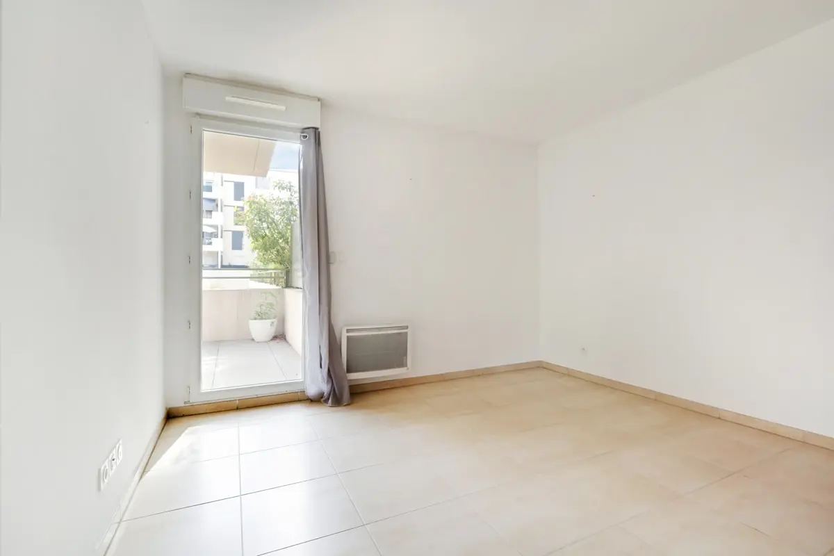 Photo 3 - Appartement 4 pièces - double box - résidence récente