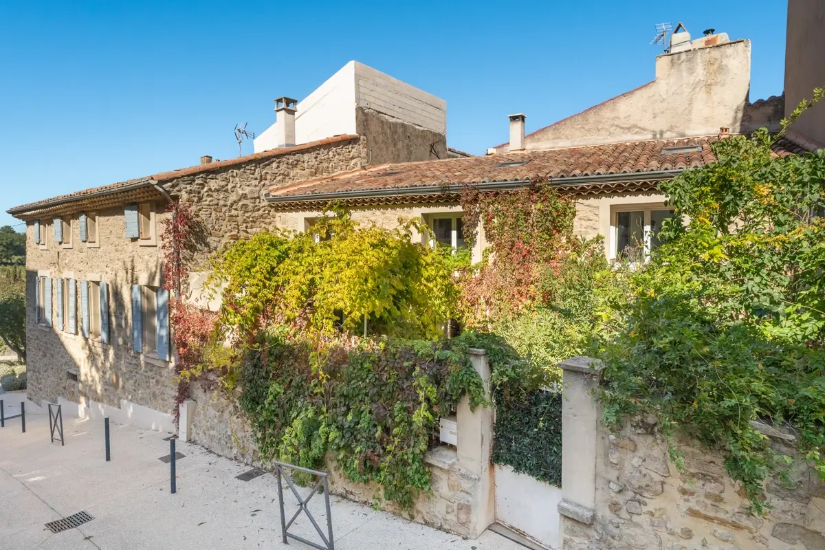 Photo 1 - Maison 7 pièce(s) à Peynier (13790)