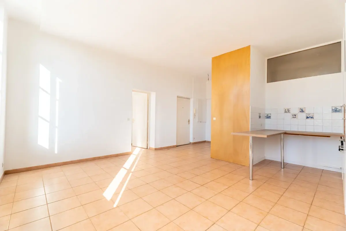 Photo 3 - Exclusivité Appartement T3 rénové à Marseille dans le 1er arrondissement de Marseille