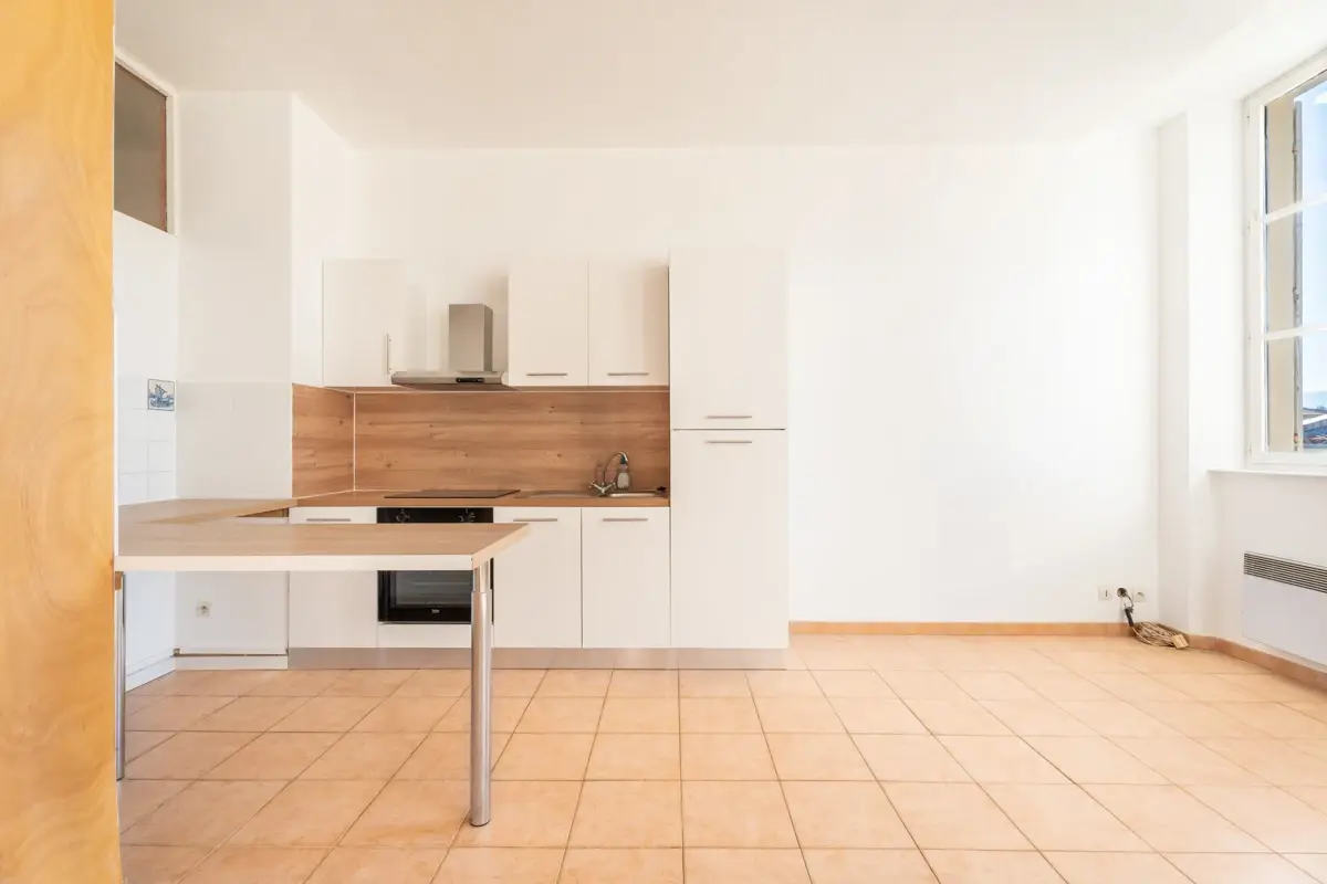 Photo 1 - Exclusivité Appartement T3 rénové à Marseille dans le 1er arrondissement de Marseille