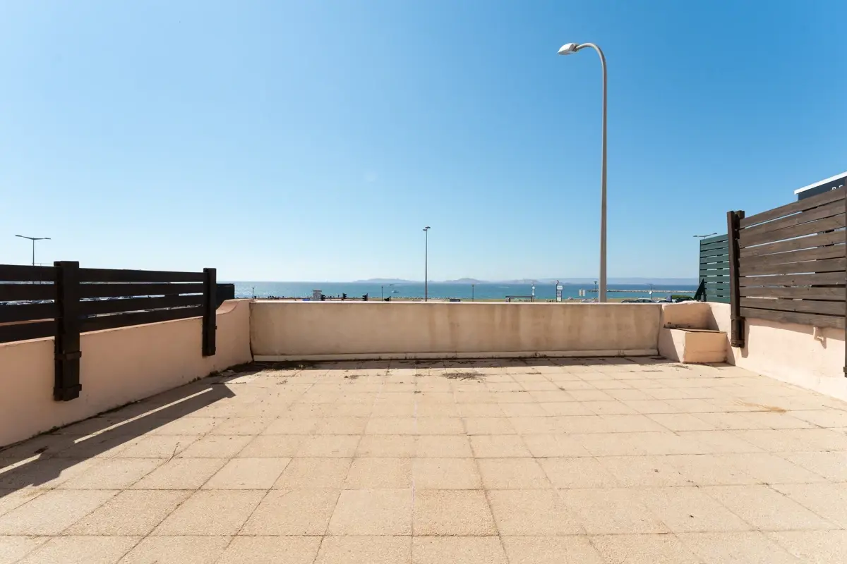 Photo 2 - Maison 5 pièces à Marseille 8e Arrondissement avec terrasses (13008)