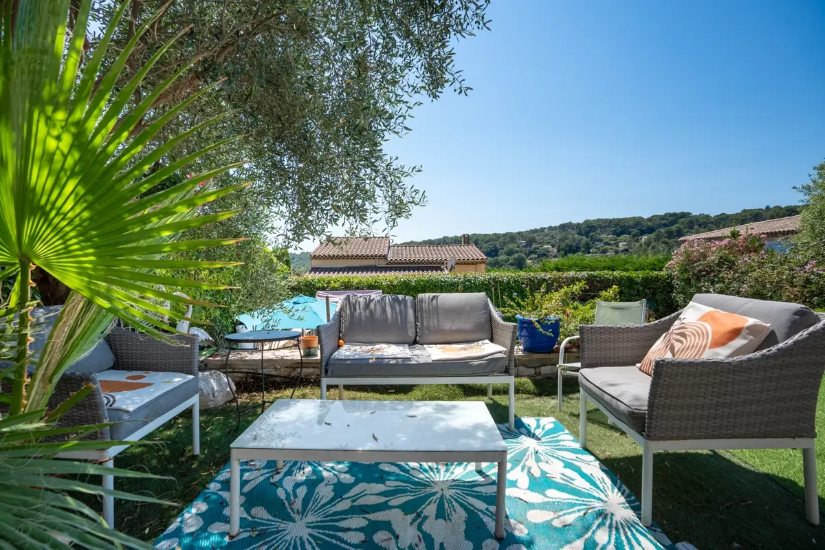 Photo 2 - Exclusivité Maison type 4 plus terrain ,piscine et dépendance à La Colle-sur-Loup (06480)