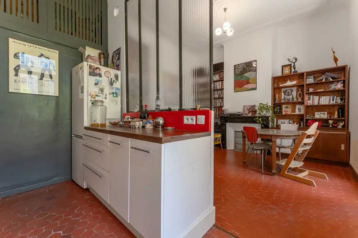 Photo 4 - Appartement 3 pièces avec balcon dans le quartier Longchamp