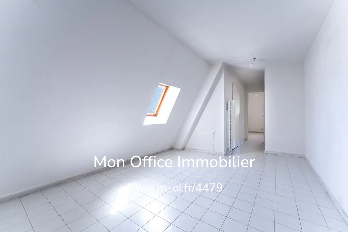 Maison 8 pièces - BELCODENE - 5 chambres + studio indépendant - calme absolu - rénovée - Piscine — 19