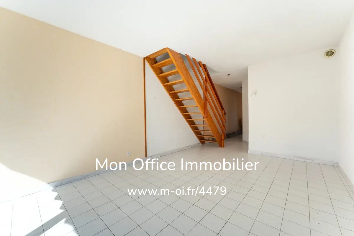 Maison 8 pièces - BELCODENE - 5 chambres + studio indépendant - calme absolu - rénovée - Piscine — 16
