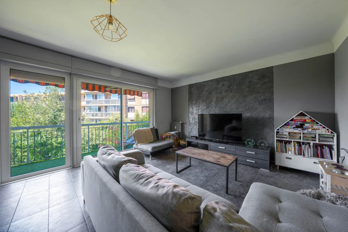 Photo 1 - Appartement T5 + balcon + parking