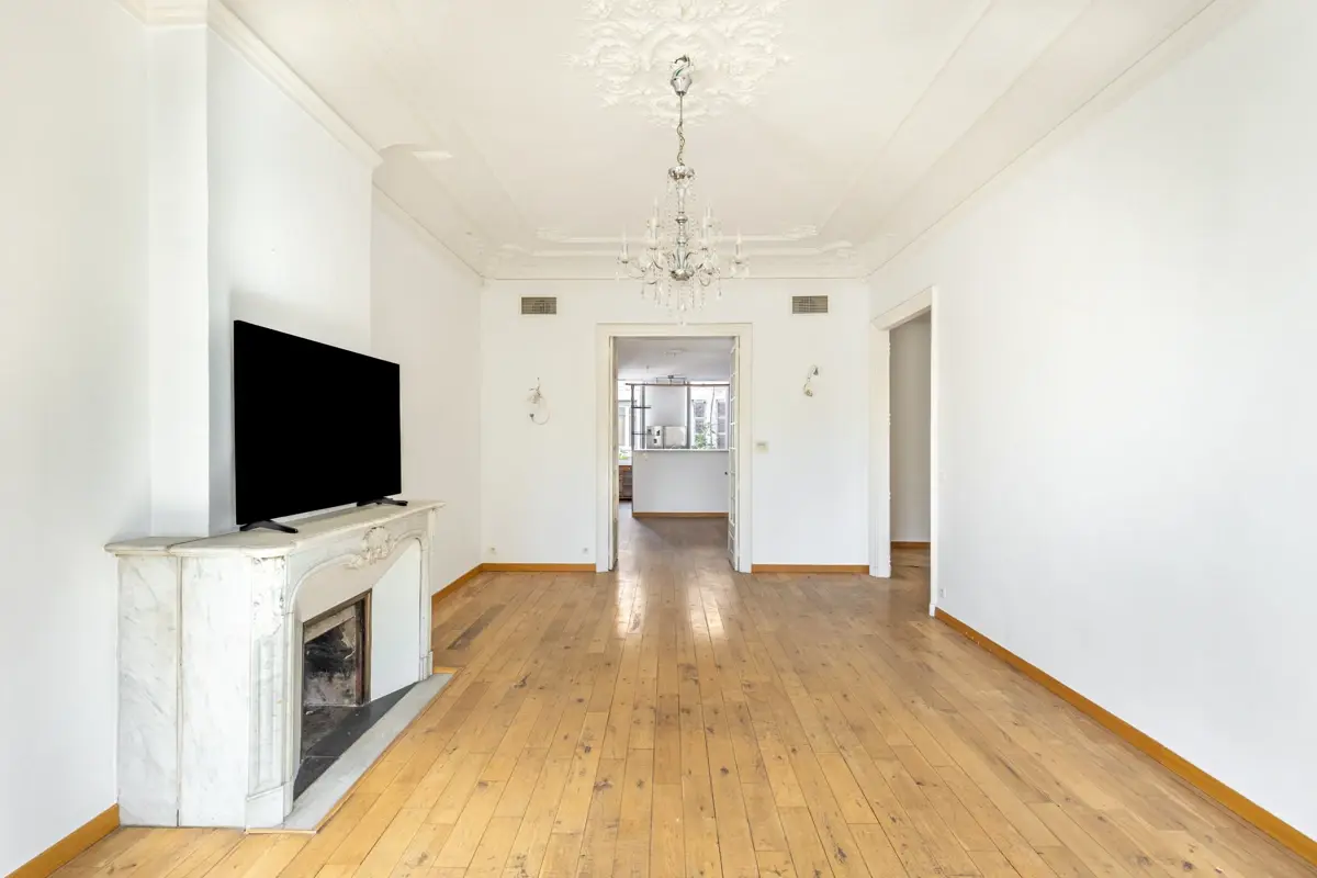 Photo 2 - Appartement 5 pièces à vendre dans le 6e arrondissement de Marseille