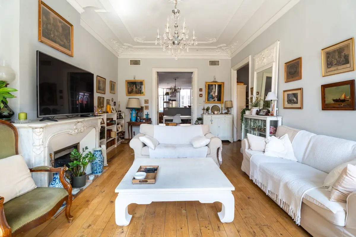 Photo 2 - Appartement 5 pièces à vendre dans le 6e arrondissement de Marseille