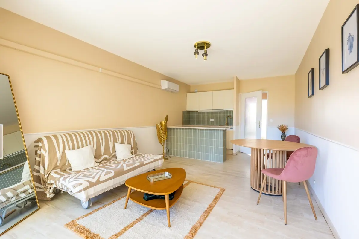 Photo 4 - Studio avec jardin totalement rénové à 7 minutes à pied de la plage