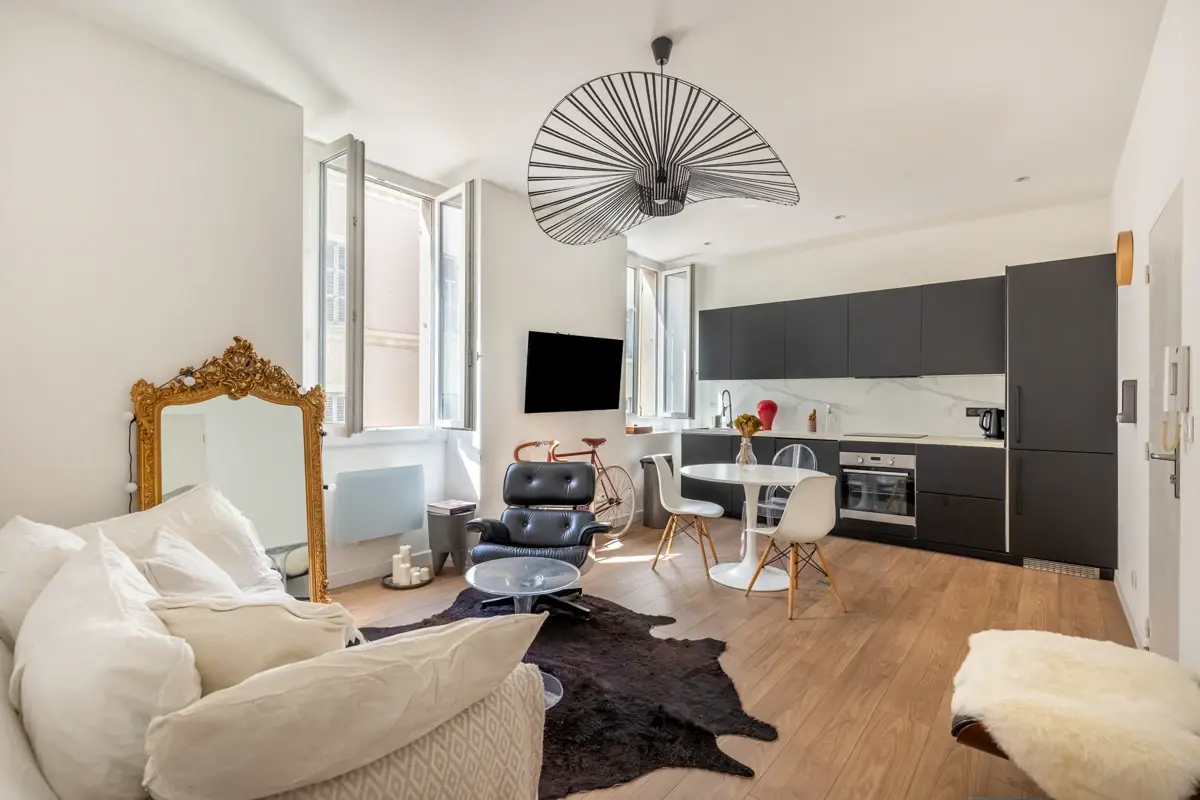 Photo 2 - Charmant appartement 2 pièces à Marseille 6e Arrondissement (13006)