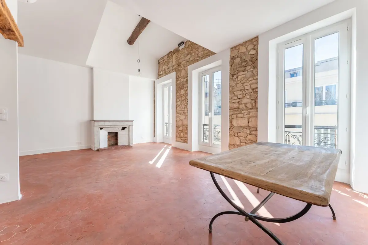Photo 2 - Bel appartement rénové entre Réformés-Canebière et le Parc Longchamp