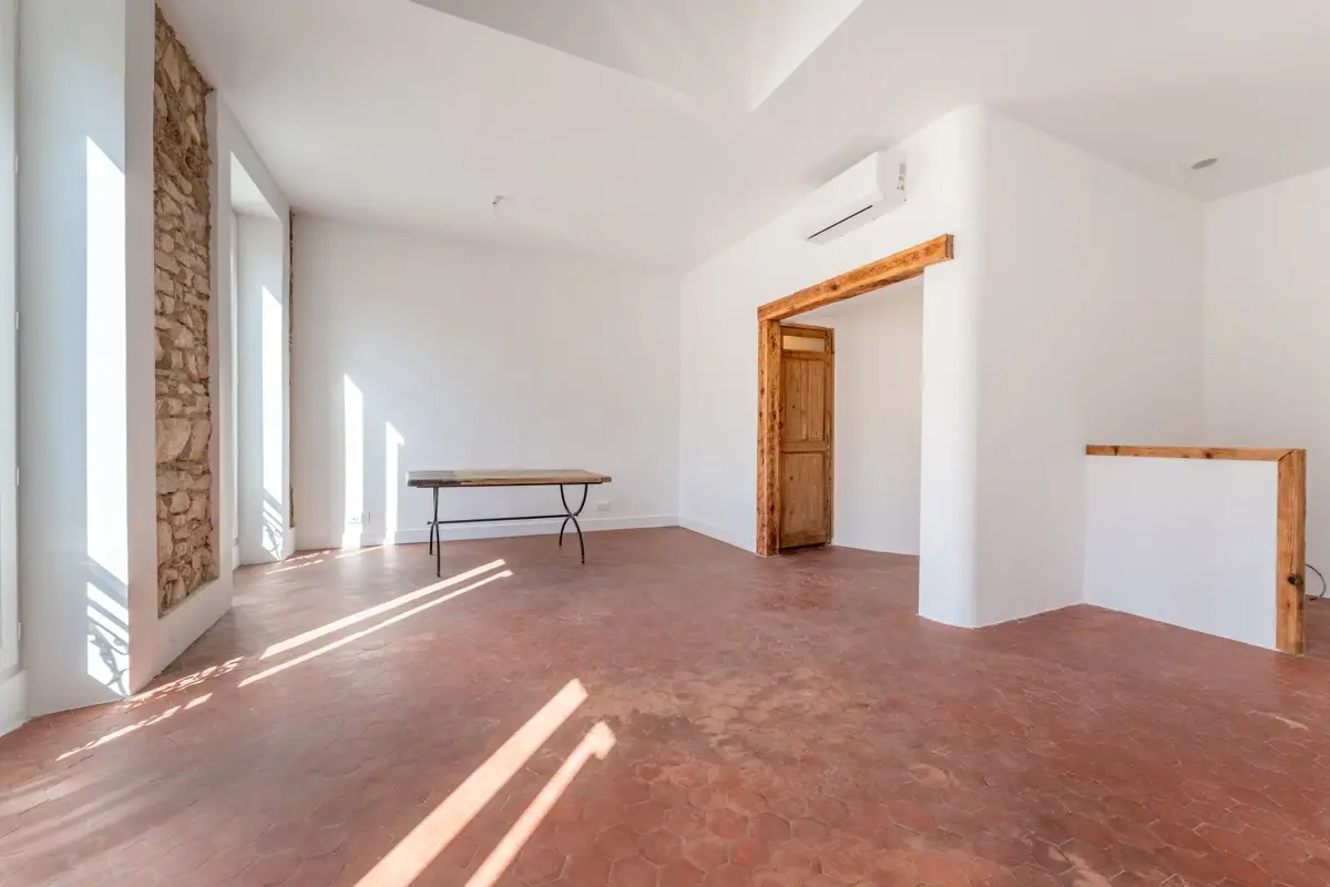 Photo 4 - Bel appartement rénové entre Réformés-Canebière et le Parc Longchamp