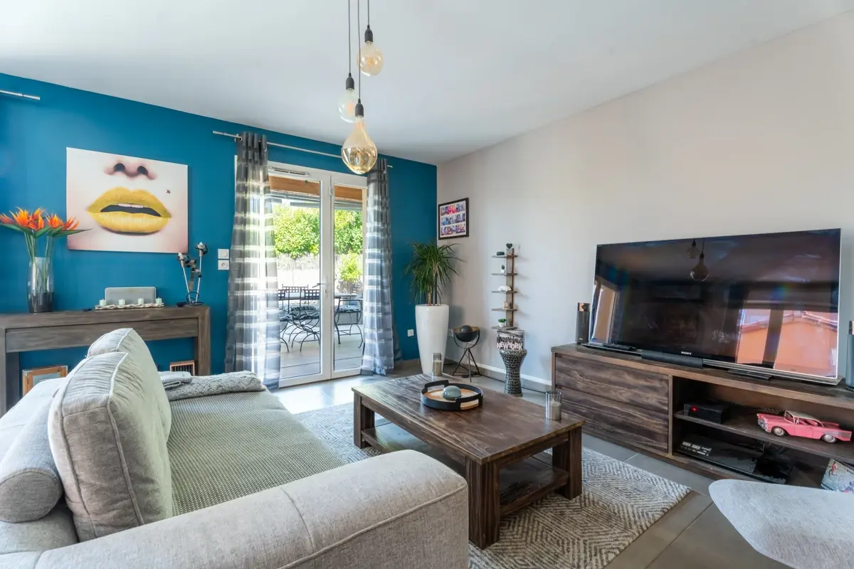 Photo 2 - Maison 4 pièces avec piscine