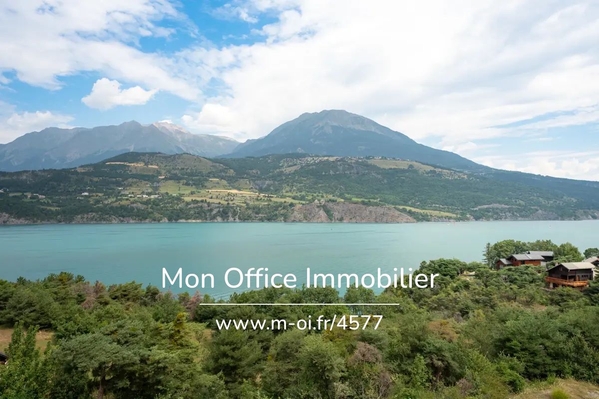 Appartement Type 4- dernier étage- Vue imprenable sur le Lac. — 10