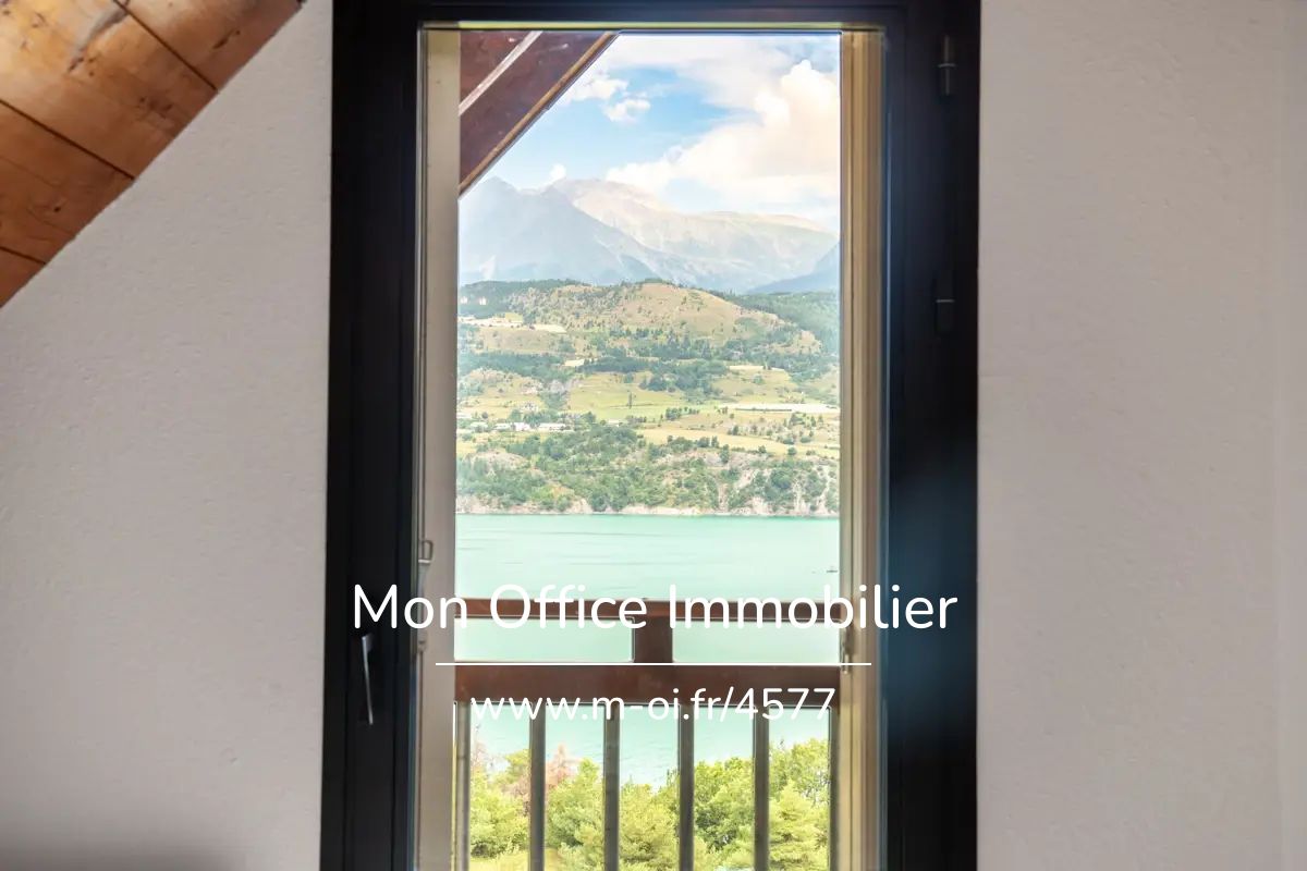 Appartement Type 4- dernier étage- Vue imprenable sur le Lac. — 28