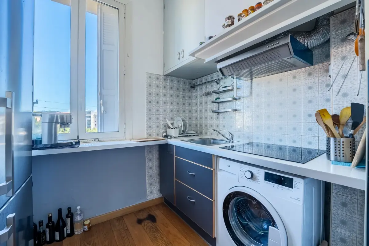 Photo 5 - En exclusivité appartement Type 3 avec balcon vue dégagée.