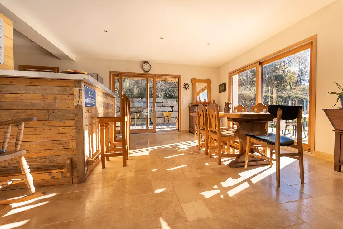 Photo 2 - Maison 6 pièces à Saint-André-d'Embrun (05200)