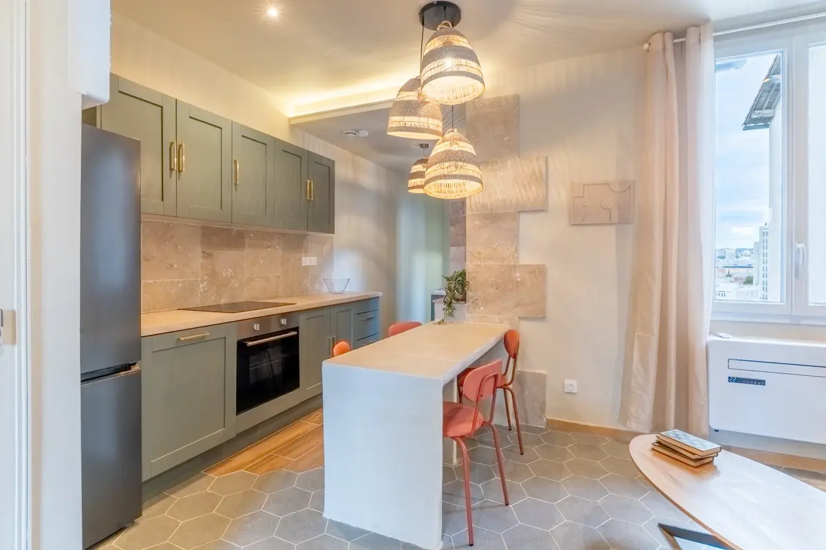 Photo 3 -  Exclusivité : Appartement 5 pièces à Marseille 3e Arrondissement