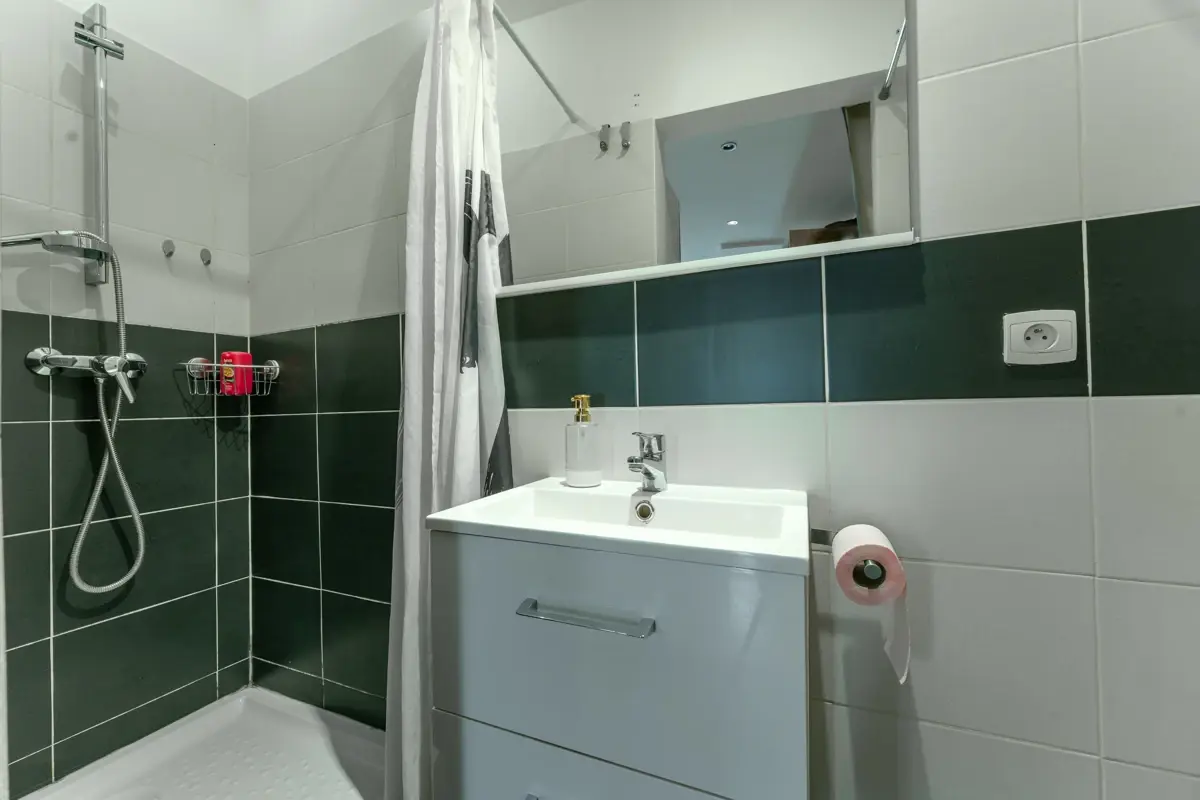 Photo 5 - Appartement type studio centre ville