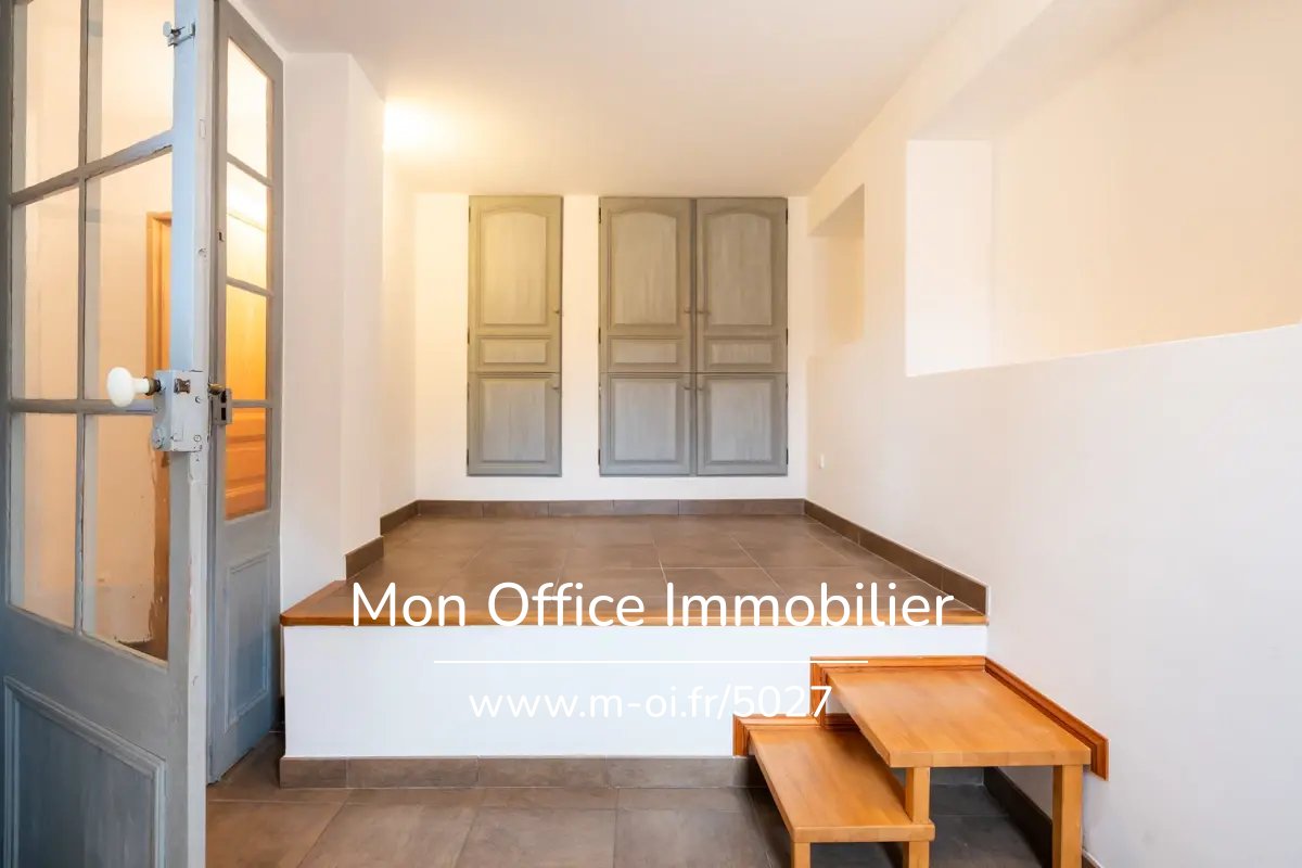 Maison de ville et d'architecte/VENDUE:2 suites avec salles d'eau- Atelier chauffé - belles prestations - Calme — 25
