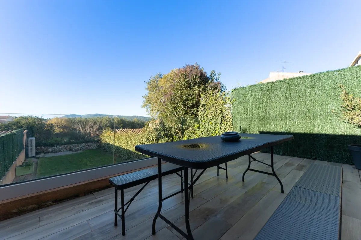 Photo 4 -  Maison de ville et d'architecte/VENDUE:2 suites avec salles d'eau- Atelier chauffé - belles prestations - Calme