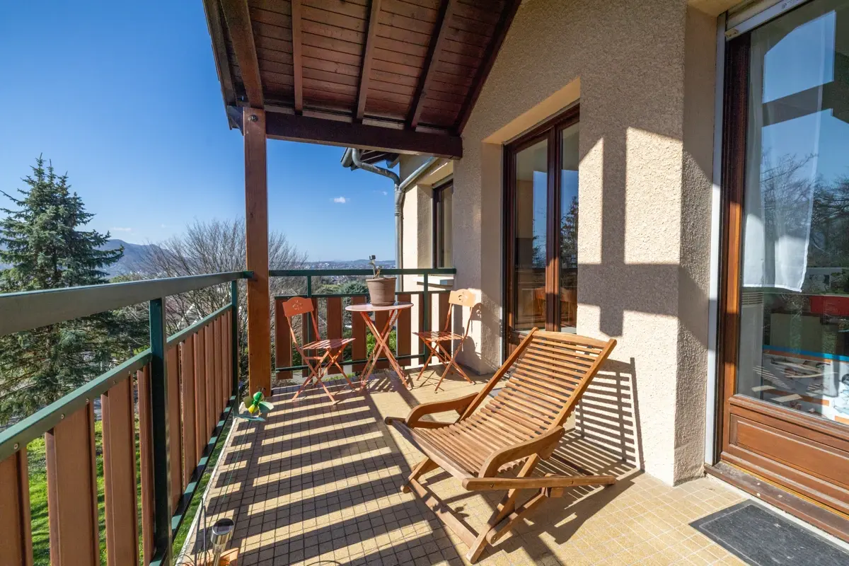Photo 1 - Appartement 3 pièces - Terrasse - Vue dégagée sur lac et montagnes