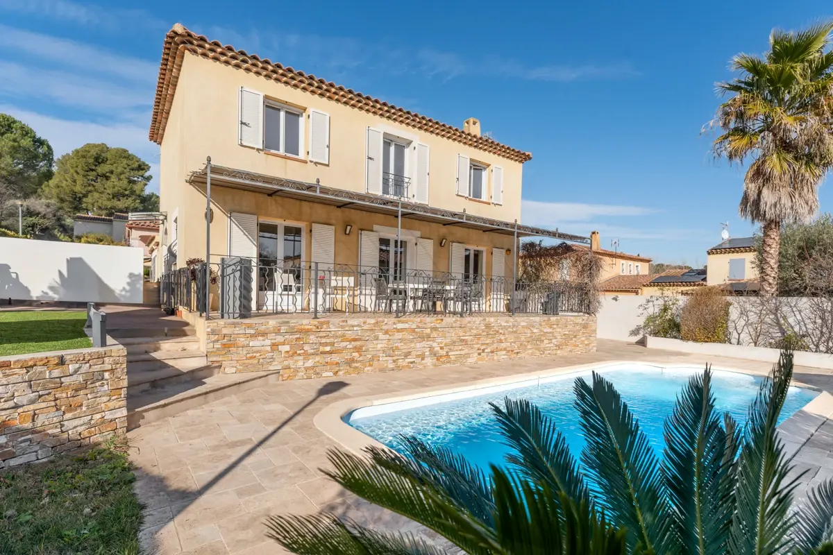 Photo 1 - Maison 4/5 pièces 115 m² - jardin + piscine + garage