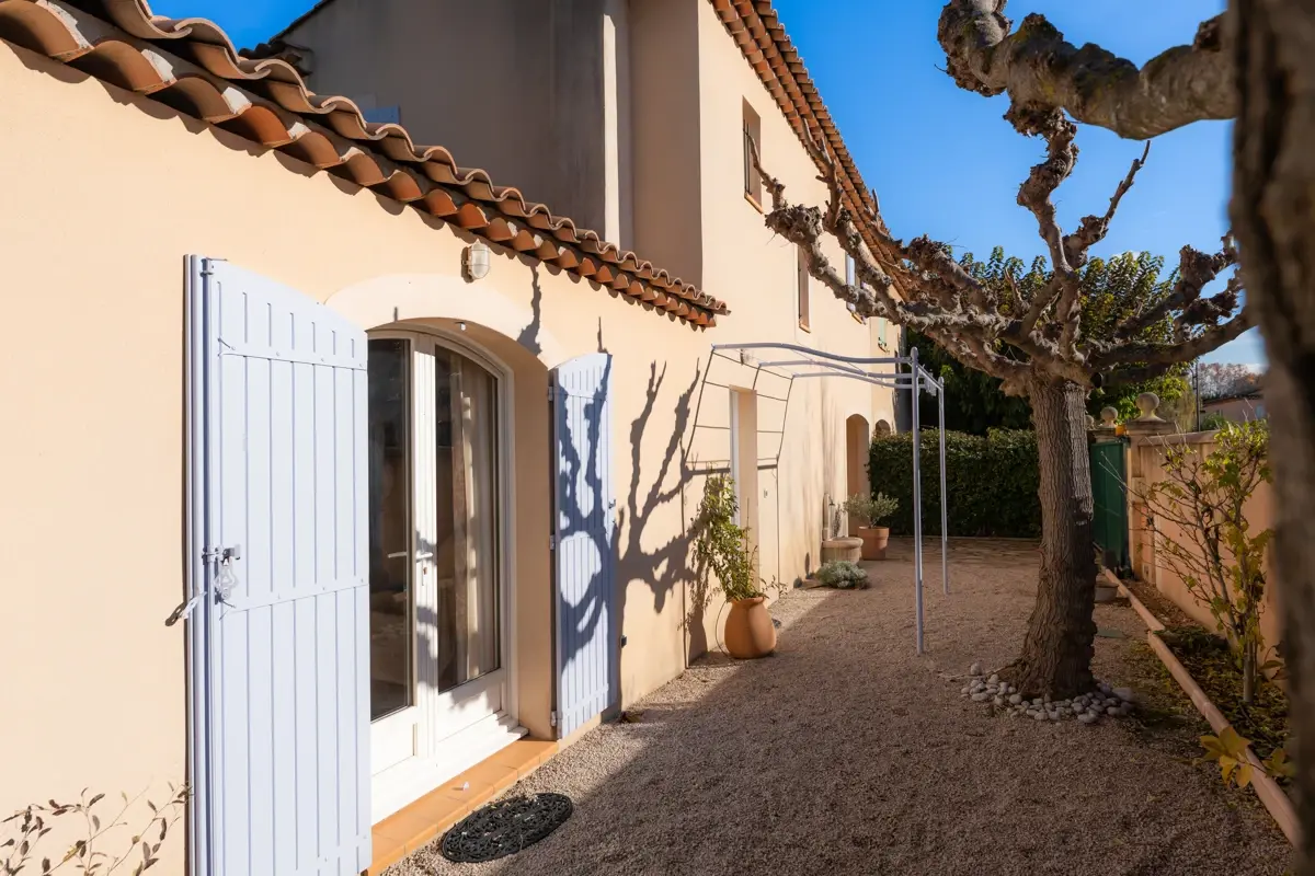 Photo 1 - Exclusivité - Maison - 92m2 - 3 Chambres - Commodités à pied - Garage - Calme - Puyricard - 13540